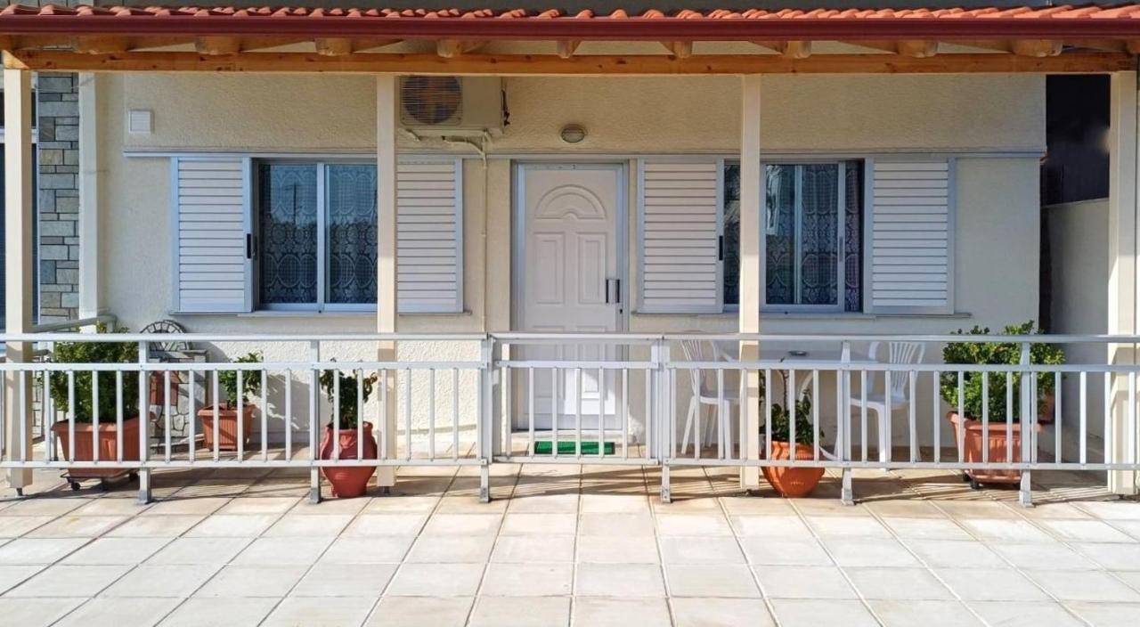 Apartament Poly'S House Vrasná Zewnętrze zdjęcie