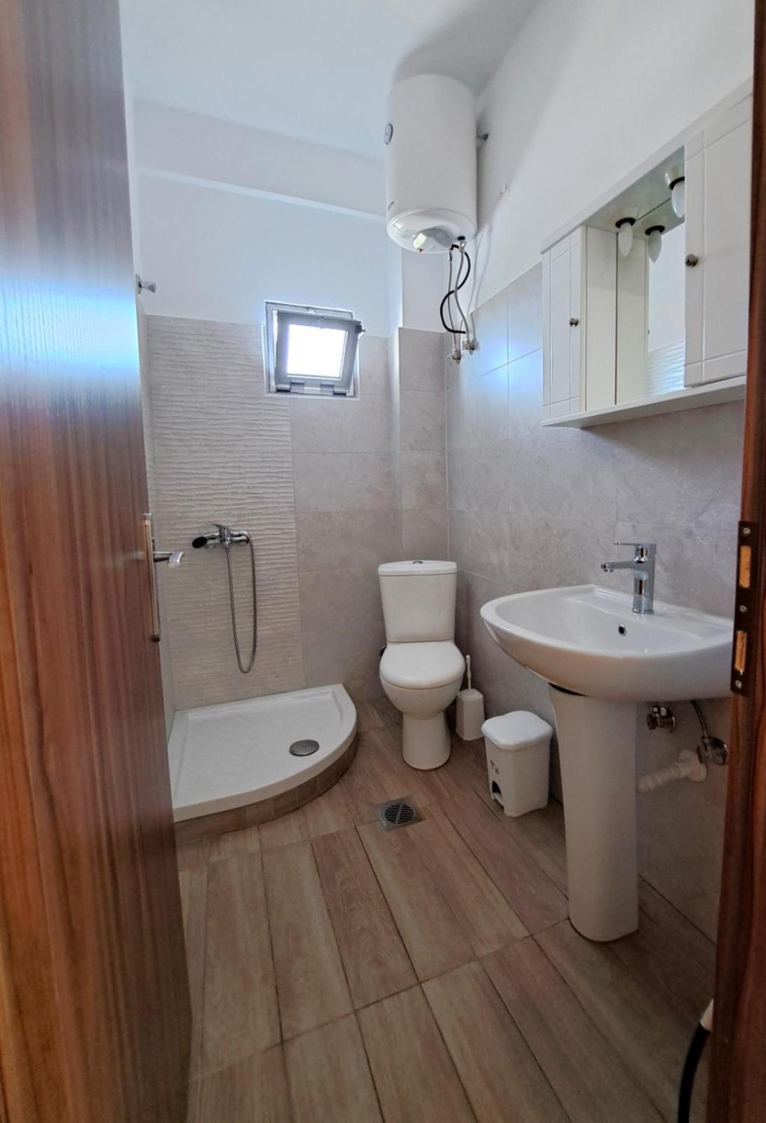 Apartament Poly'S House Vrasná Zewnętrze zdjęcie